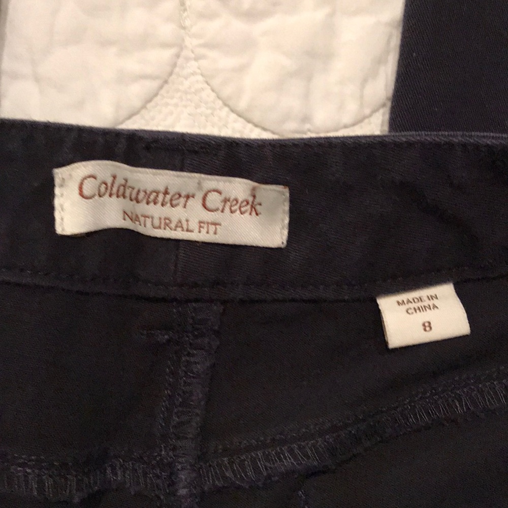 {Coldwater Creek} Natural Fit Kick Crop Pants 8 - Picture 3 of 7